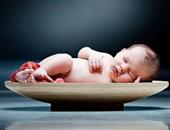 最新研究发现早产儿学晚话