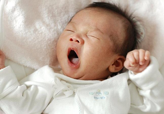 奶水稀会影响宝宝健康吗？