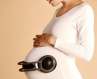 孕晚期要做好自我监测