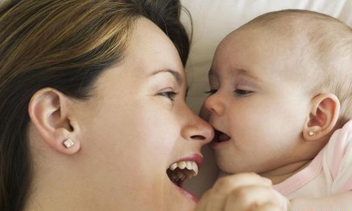 新生儿鼻腔分泌物需及时清理