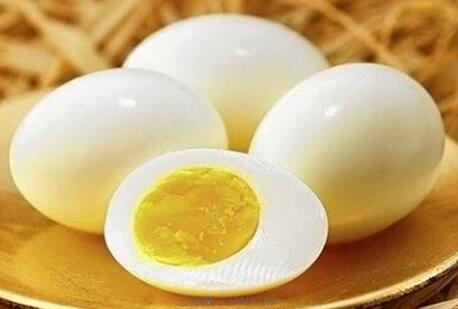 给宝宝吃鸡蛋五种错误方法