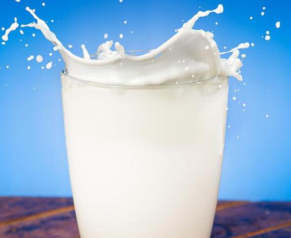 奶水稀会影响宝宝健康吗？