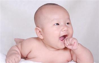 1婴儿不同时期对纸尿裤要求